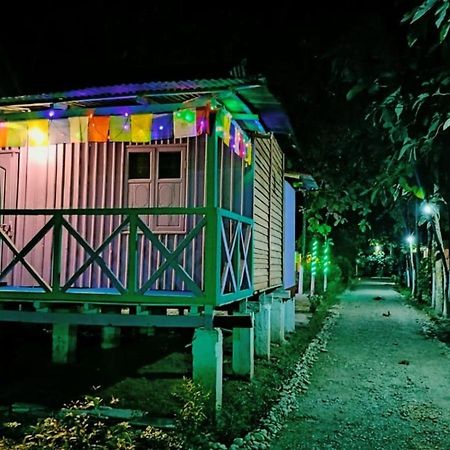Leo Jungle Retreat By Stayapart , Jaldapara Madari Hat Buitenkant foto