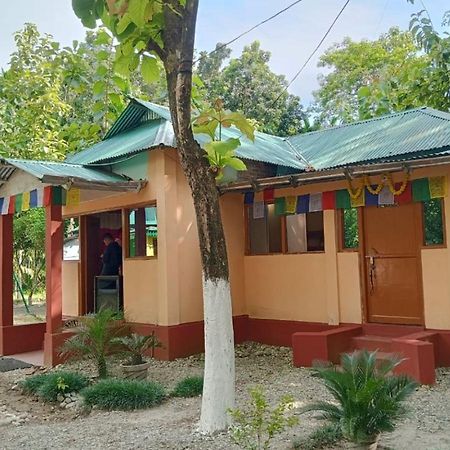 Leo Jungle Retreat By Stayapart , Jaldapara Madari Hat Buitenkant foto